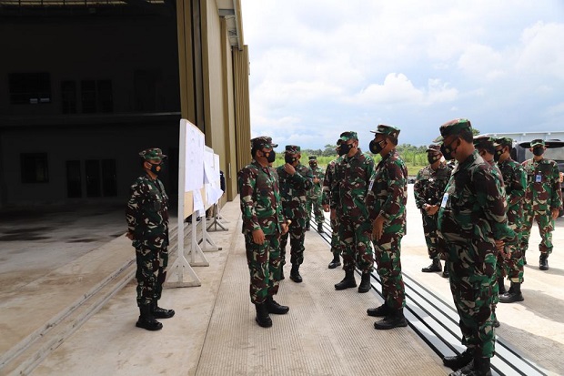 Panglima TNI Tinjau...