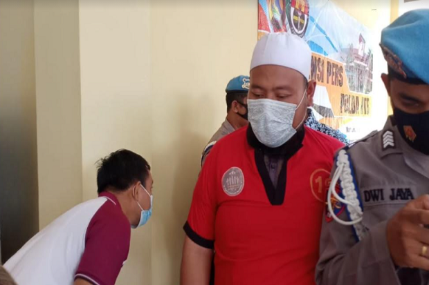 Polda NTB Tangkap Oknum...