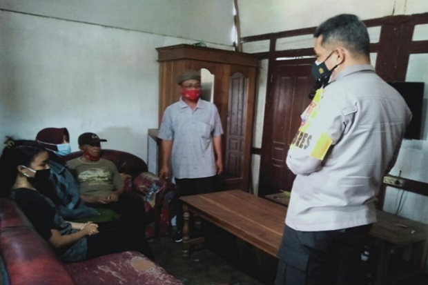 Tragis, Ayah Tewas Tergantung,...