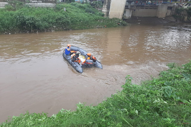 3 Hari Tenggelam di...