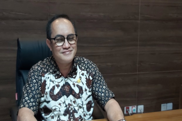 Kejati Jatim Hentikan...