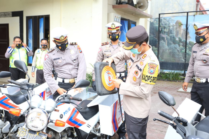 Dukung Program Kapolri,...