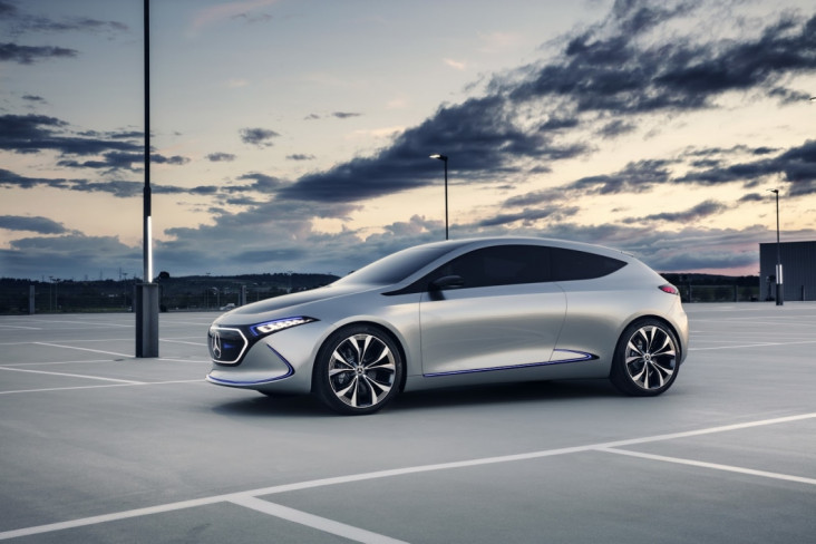 Mercedes-Benz Bersiap...