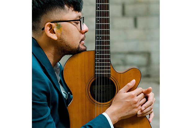 Bikin Lagu saat Karantina,...