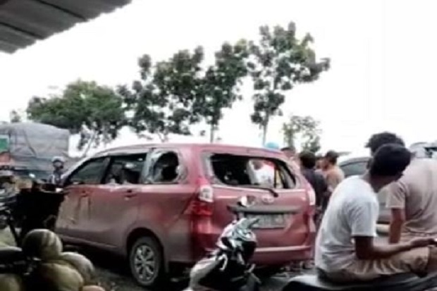 Bawa Istri Orang, Mobil...