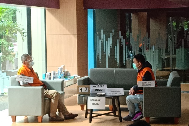Penyuap Kasus Bansos...