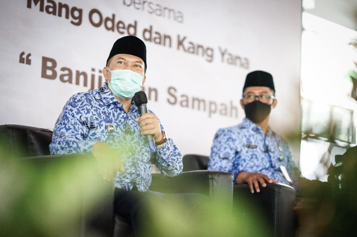 Luhut Minta PPKM Perbanyak...