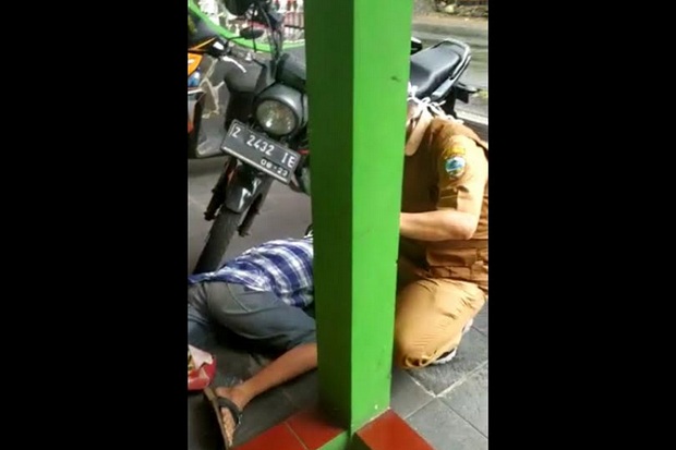 Tasikmalaya Geger, Pria...