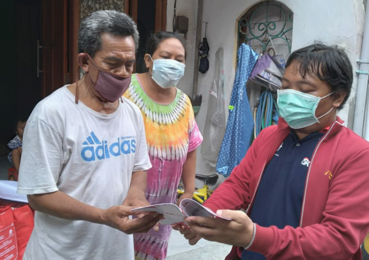 Ketuk Rumah Warga, Para...