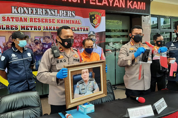 Mengaku Calon Kapolres...