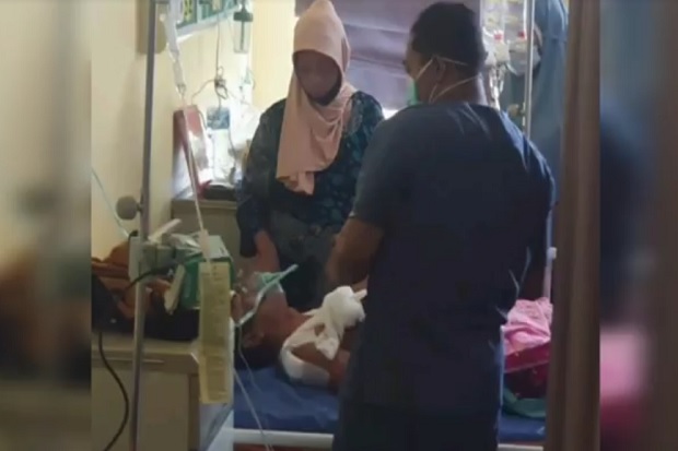 Carok di Balai Desa...