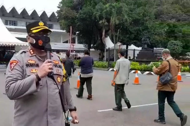 Cegah Kerumunan Peserta...