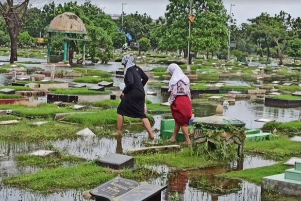 Makam di TPU Semper...