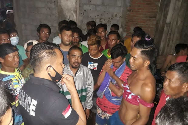 Cari Pohong Porang Pemuda...