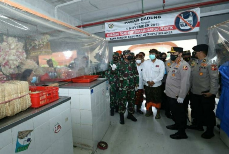 Kapolri dan Panglima...