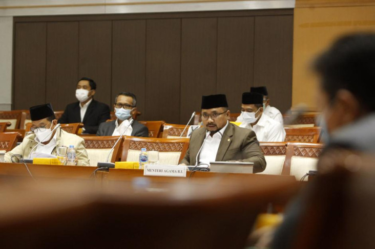 Jelang Imlek, Gus Yaqut...