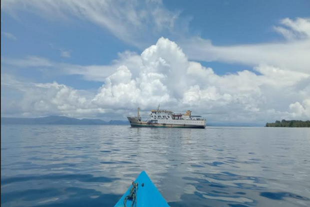 KM Sabuk Nusantara 62...