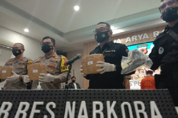 Ini Penampakan Pistol...