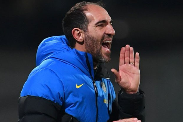 Antar Inter Kalahkan...