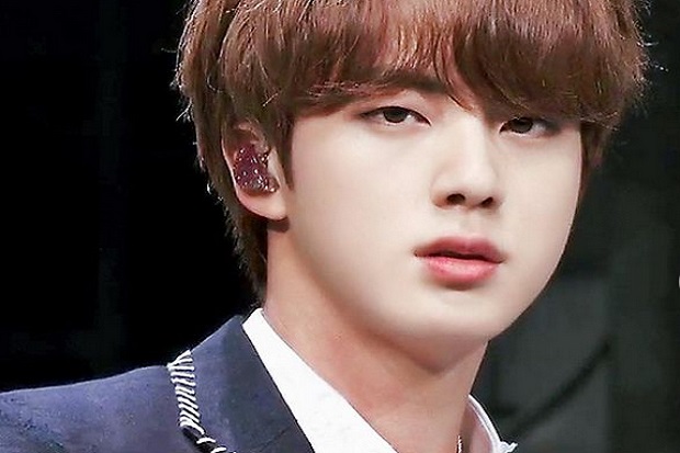 Kelewat Ganteng, Jin...