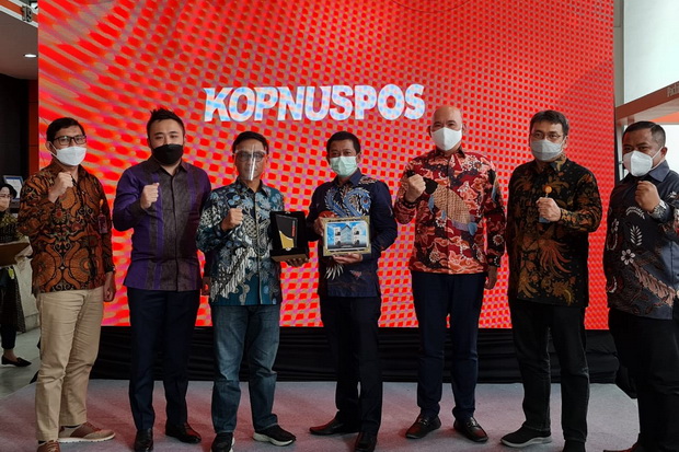 Gabungan Dua Kekuatan,...