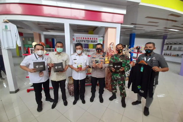 Disbudpar Maros Akan...