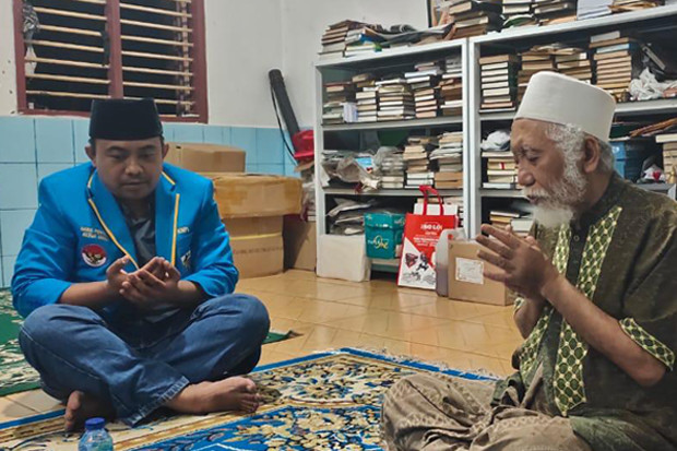 Bertemu Abuya Muhtadi,...