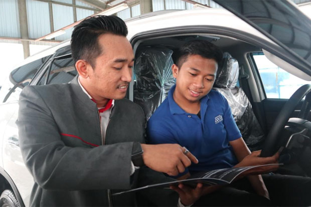 Beli Toyota Bulan Ini,...