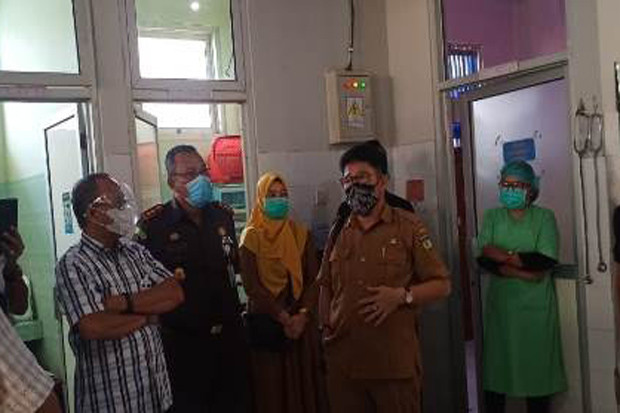 Bupati Agus Bersama...