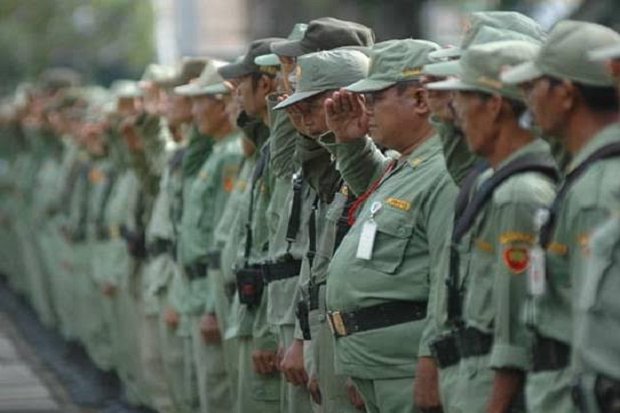Kerahkan Hansip, Jabar...