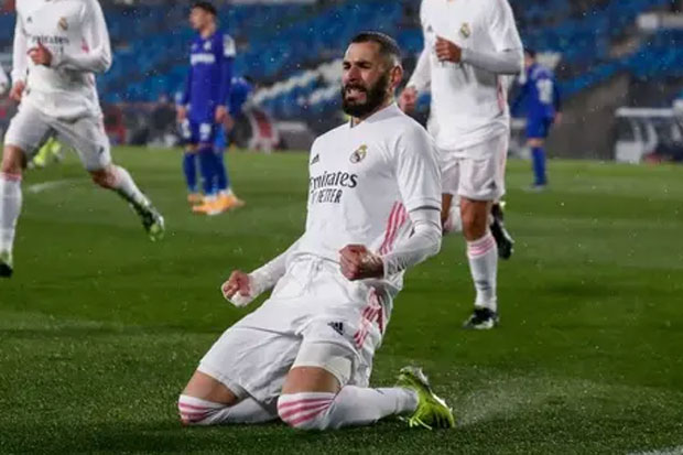 Benzema Tegaskan Perburuan...