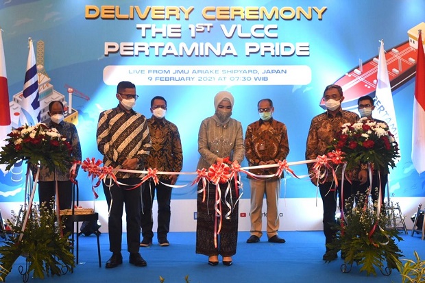 Tanker Raksasa PERTAMINA...