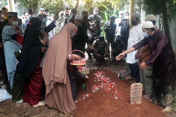 Keluarga Ustaz Maaher...