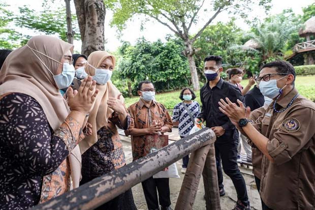 Sinergi dengan KONI,...