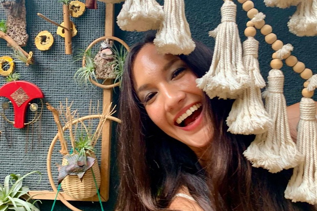 Nadine Chandrawinata...
