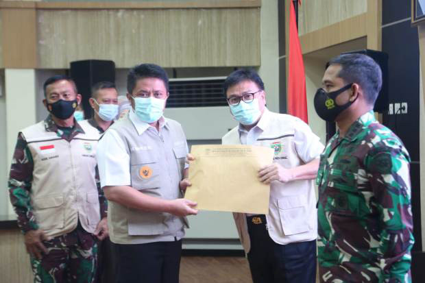 Gubernur Sumsel Semringah,...