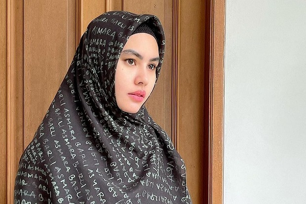 Kartika Putri Tak Mau...