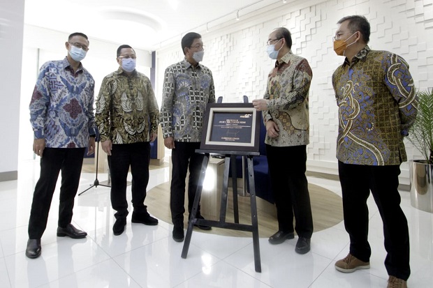 Mandiri Digital: Hadirkan...