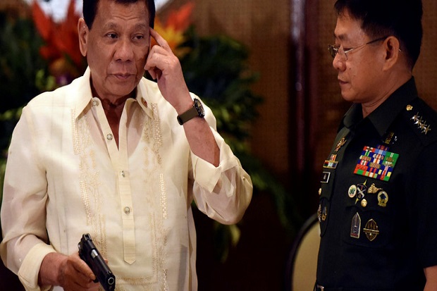Duterte Minta AS Membayar...