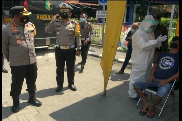 Nekat ke Sidoarjo Saat...