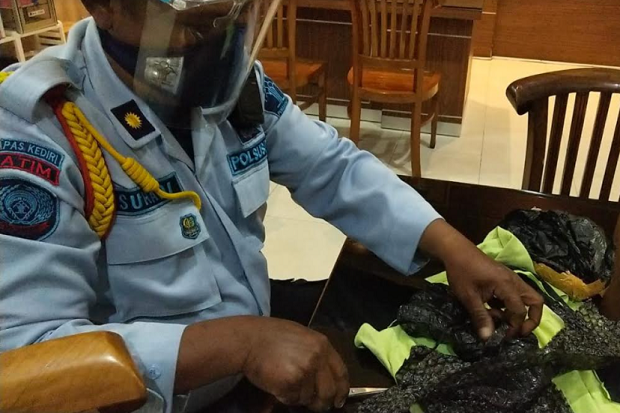 Petugas Lapas Kediri...