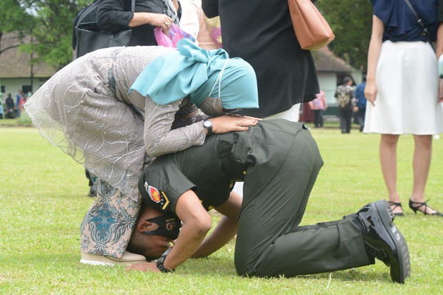 Bikin Bangga, Anak Petani...