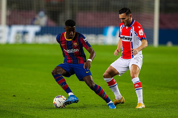 Lakoni Debut, Ilaix...