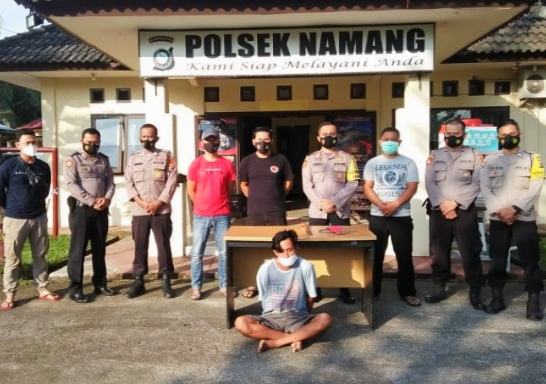 Pembacok Adik Kandung...