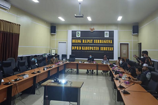 Pandemi, Penyampaian...