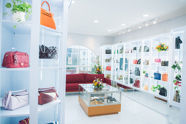Zeta Bags Buka Butik...