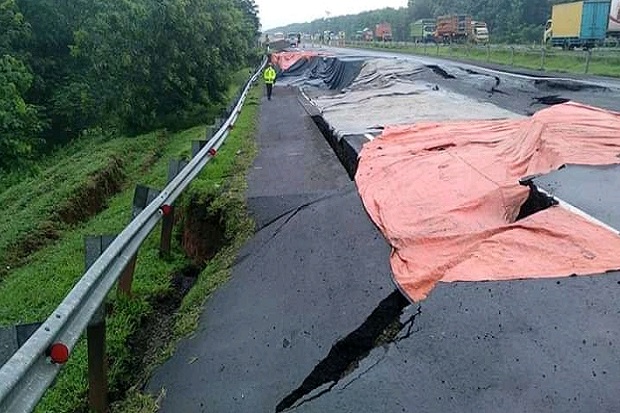 Untuk Sementara Tol...