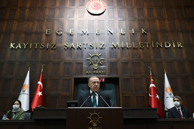 Erdogan Desak AS Hentikan...