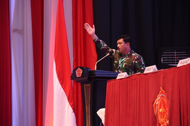 Buka Rapat Pimpinan...