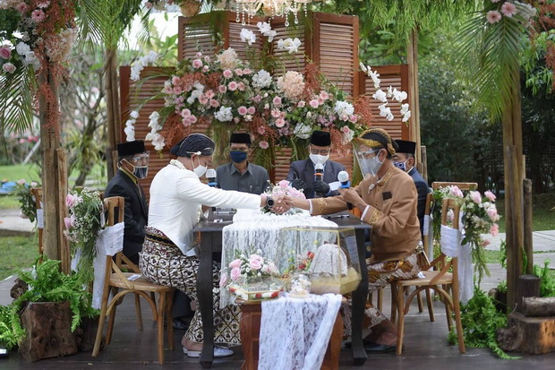 Wujudkan Momen Pernikahan...